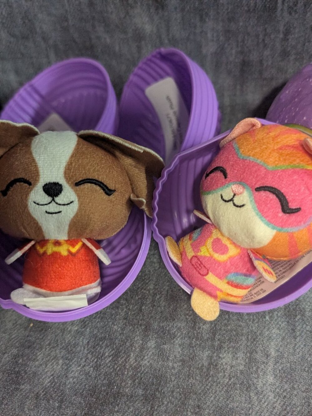 Just Play Disney Junior SuperKitties Mini Collectible Capsule Plush. Set of 2